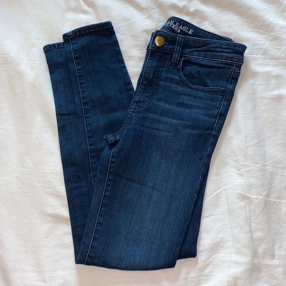 American Eagle high-waisted skinny jeans